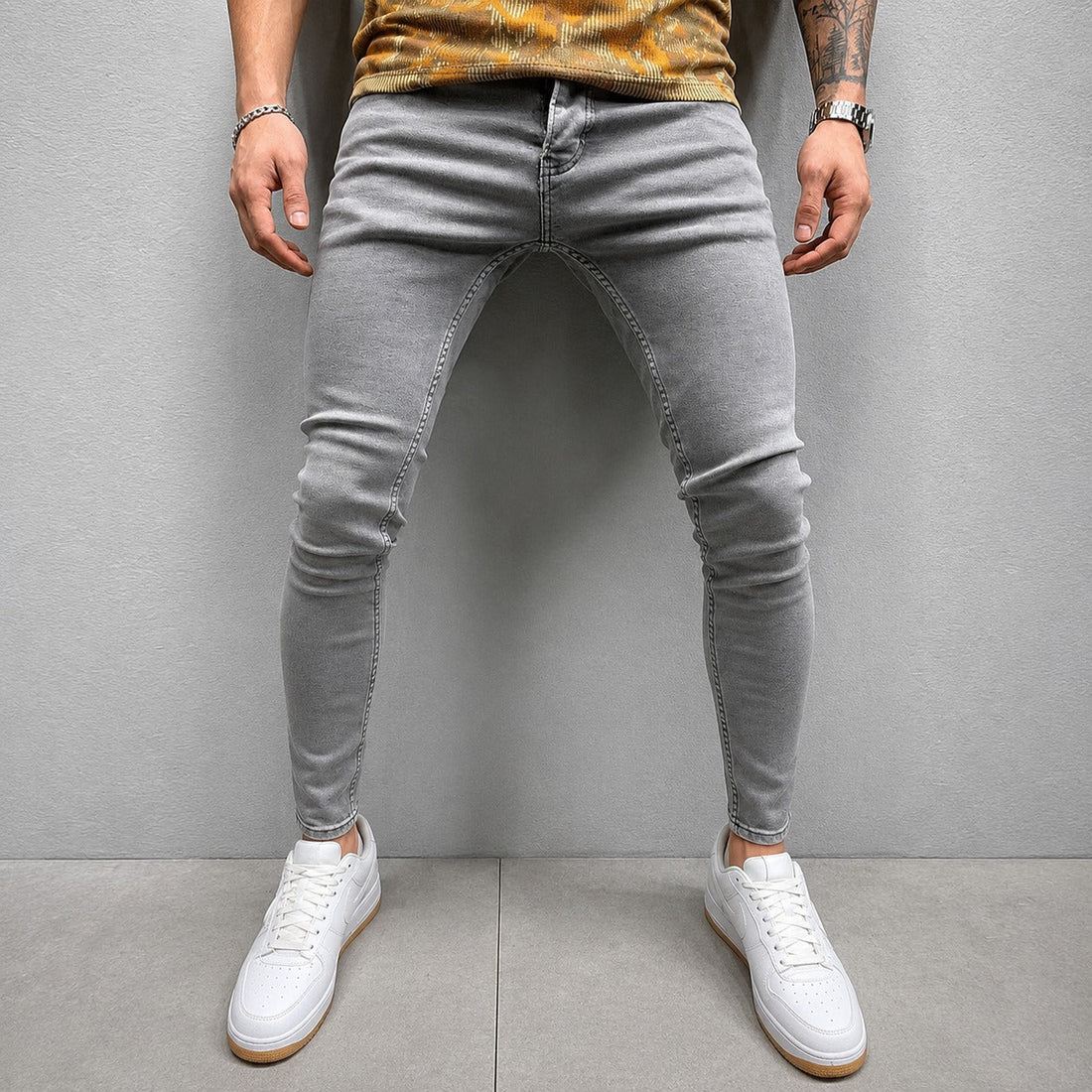 Keelan - Jeans Ajustados de Corte Moderno