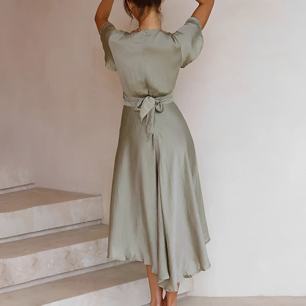 Eliana - Vestido Asimétrico Estiloso