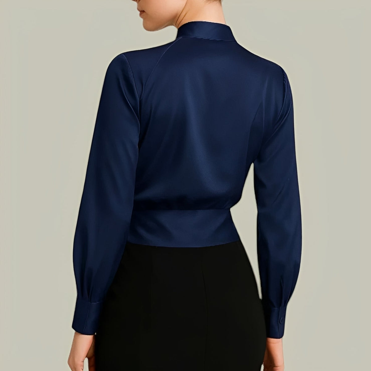 Livia - Blusa Elegante Cruzada de Manga Larga