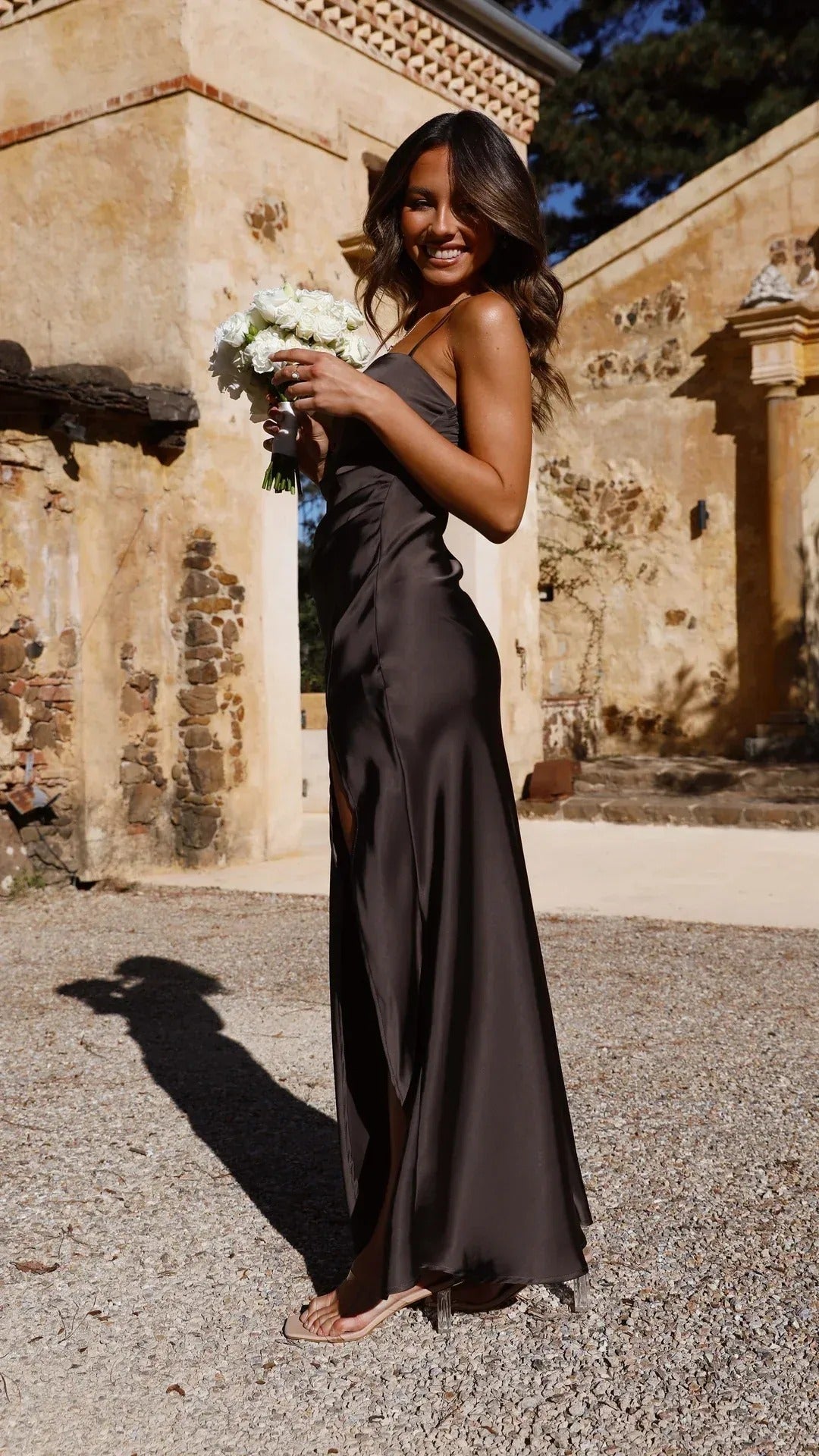 Asha - Vestido Largo Elegante con Abertura Lateral