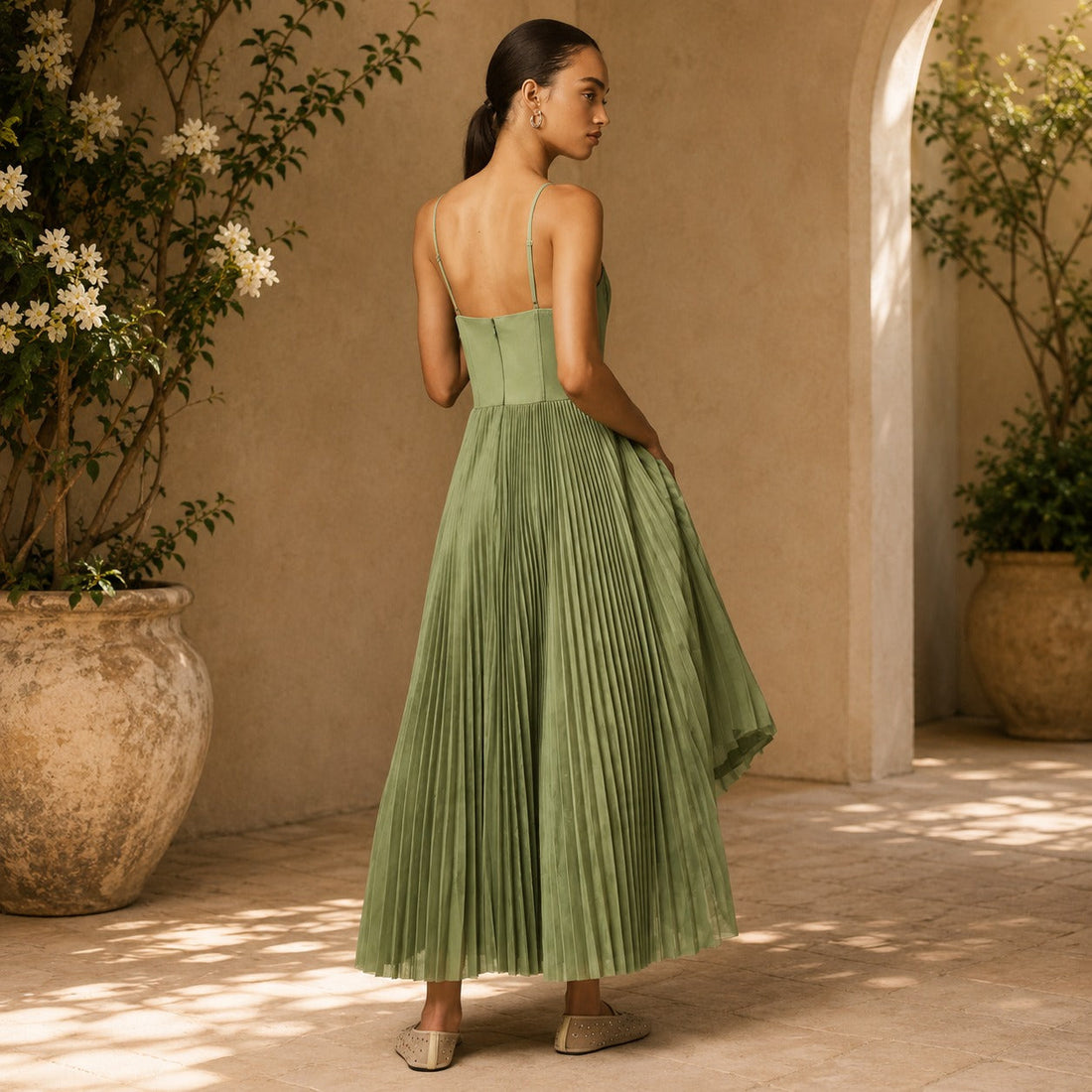 Elissa - Vestido midi plisado elegante