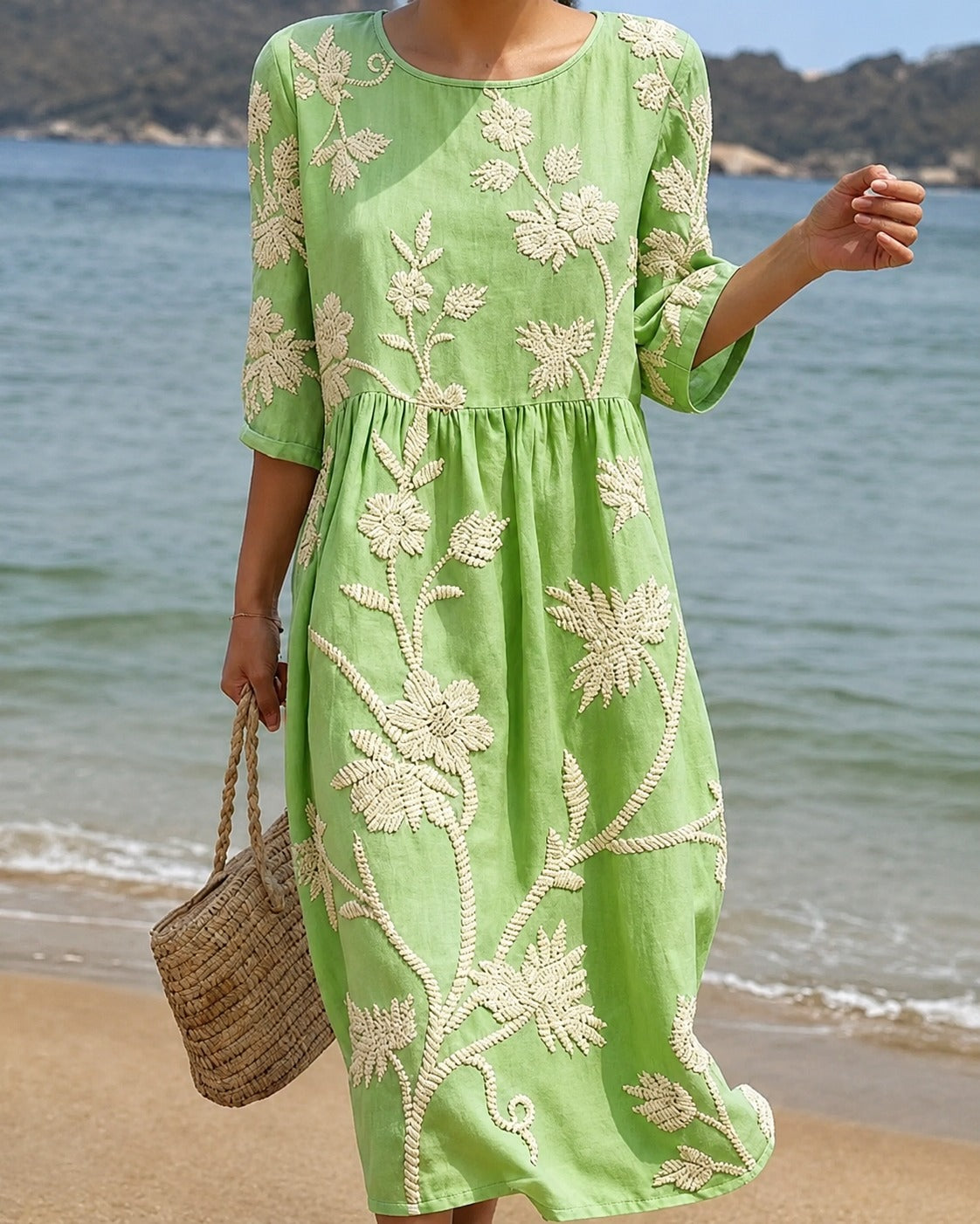 Teresa - Vestido Midi Bordado Estiloso