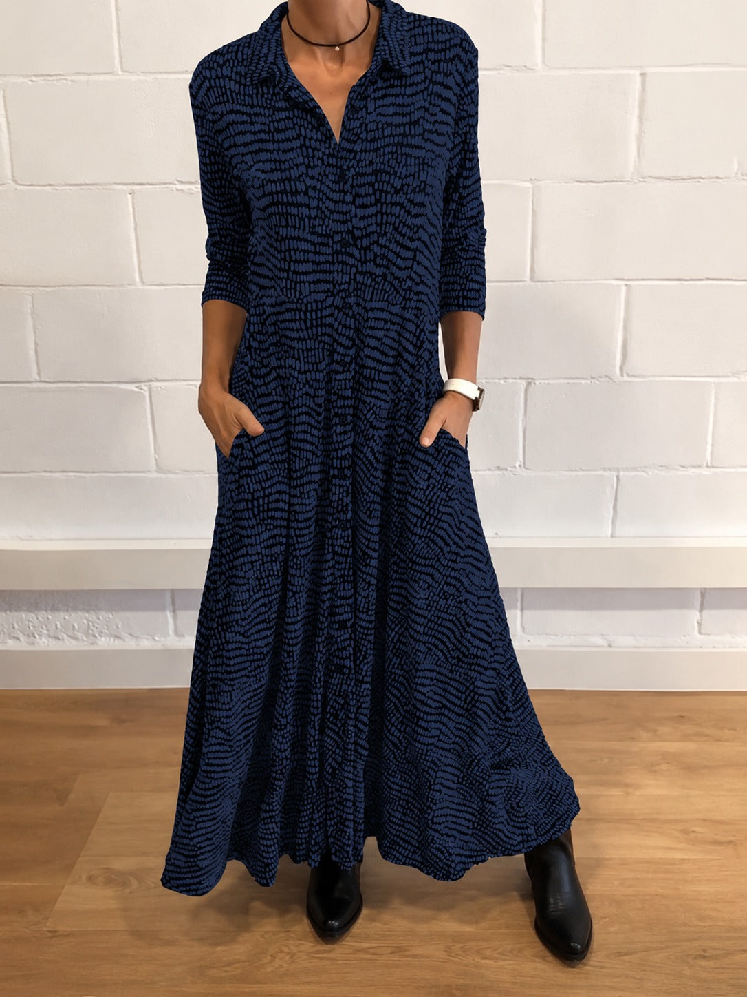 Salma - Vestido Elegante con Bolsillos de Solapa