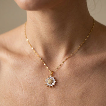 Manon – Collar girasol resplandeciente en dorado
