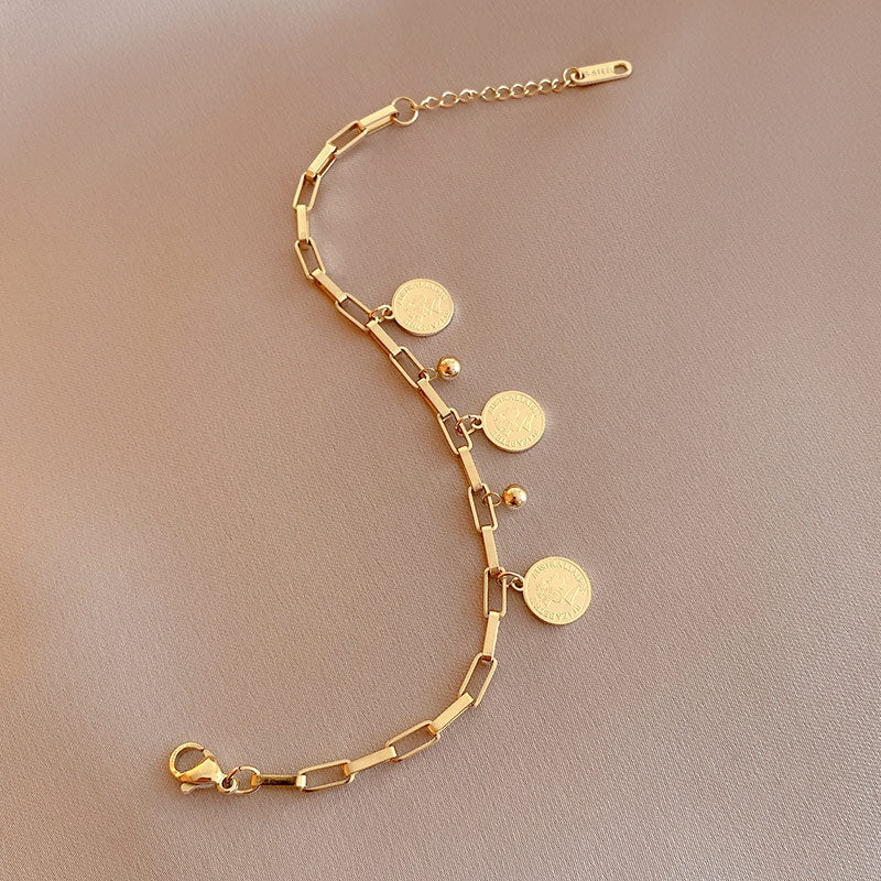Maja – Pulsera Regulable con Monedas de Oro