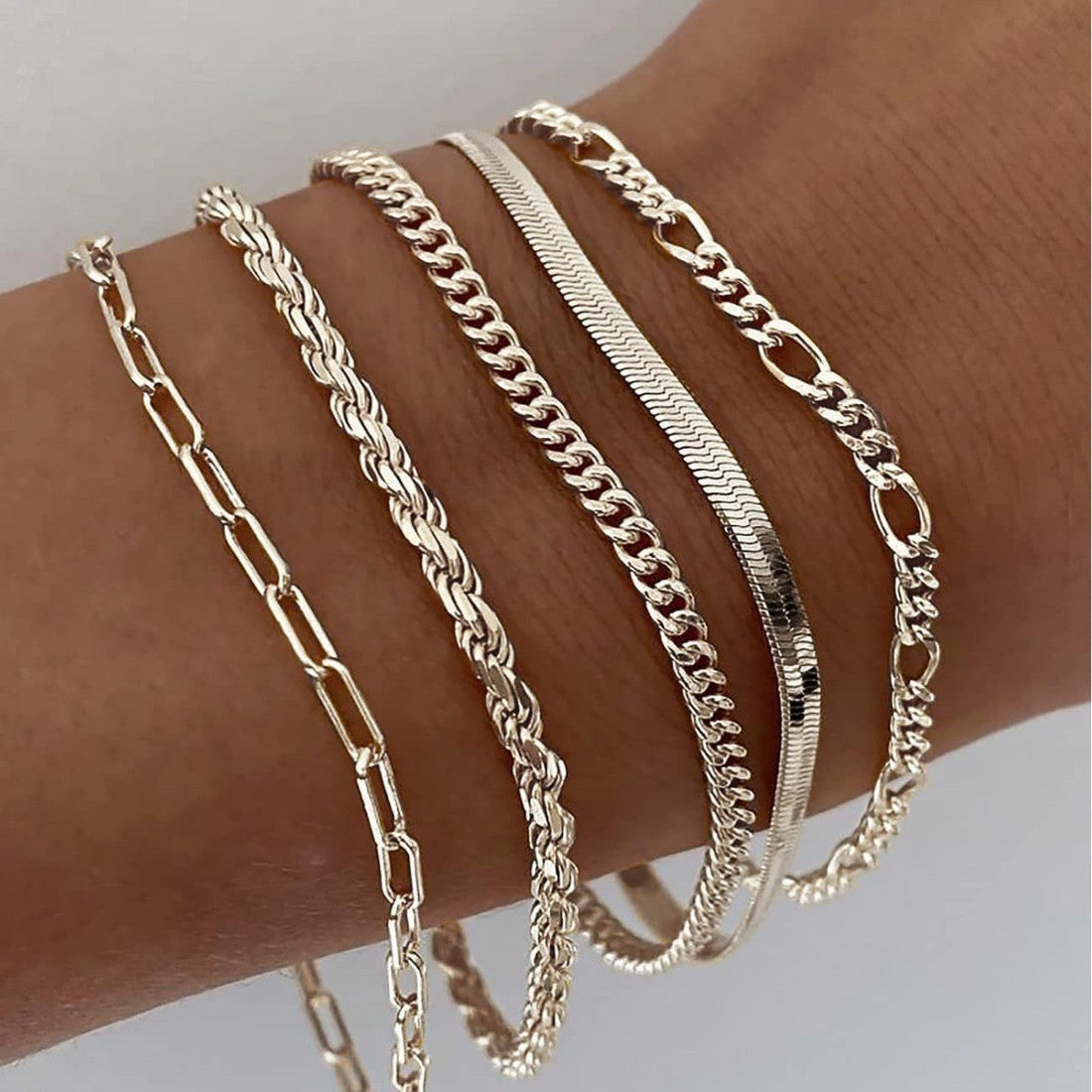 Elara – Set de pulseras con diseño minimalista para mujeres