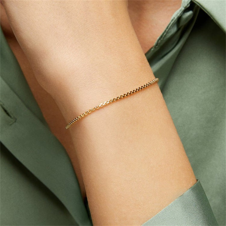 Victoria – Pulsera cadena dorada