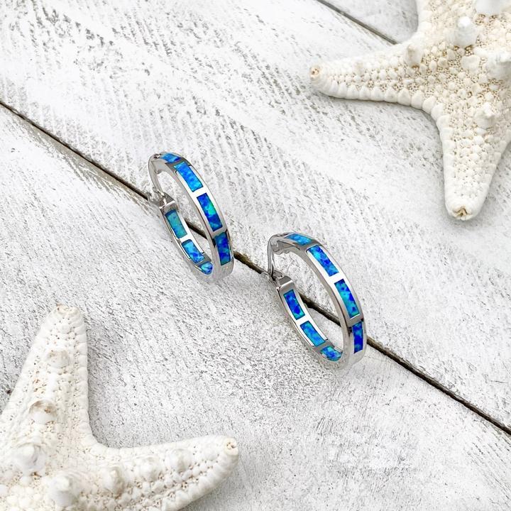 Naia – Pendientes de plata y ópalo con diseño marino