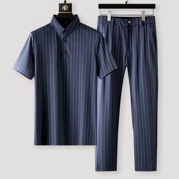 Atlas - Conjunto de ropa con rayas