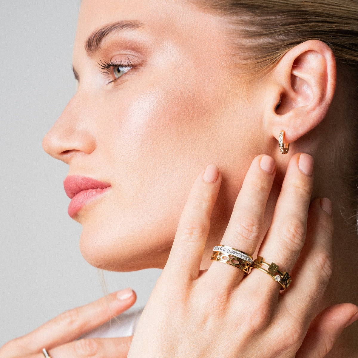 Arielle – Aros decorados con piedras