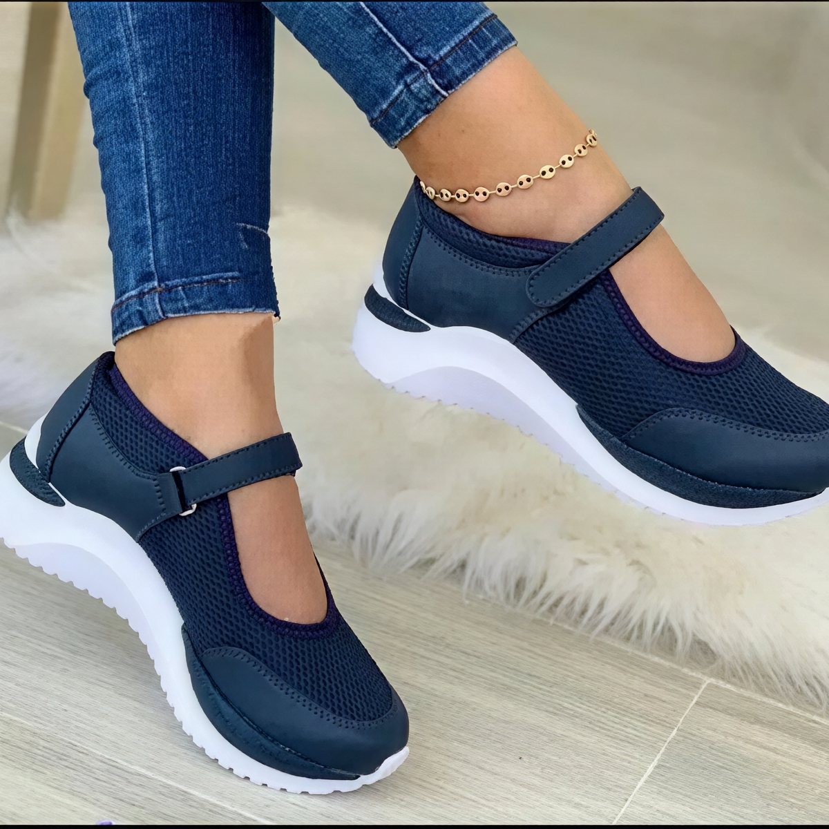 Emilia - Zapatillas con cierre de velcro