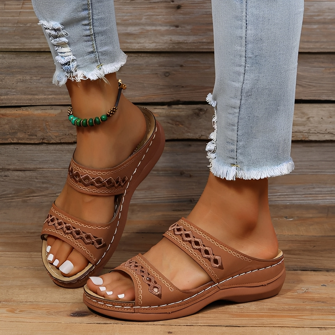 Alyssonia - Sandalias de verano elegantes para mujeres