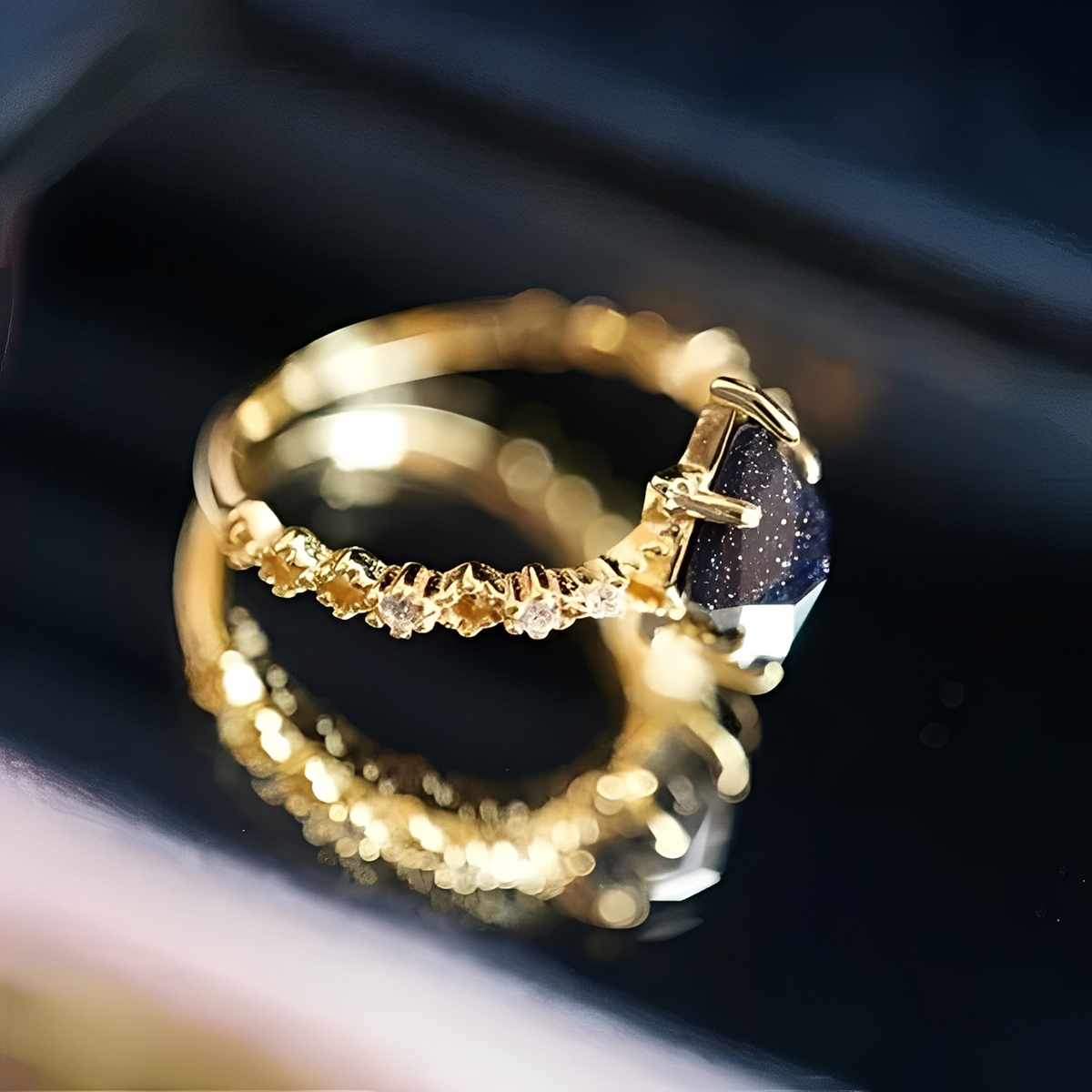 Nerisa – Anillo de obsidiana noche oscura