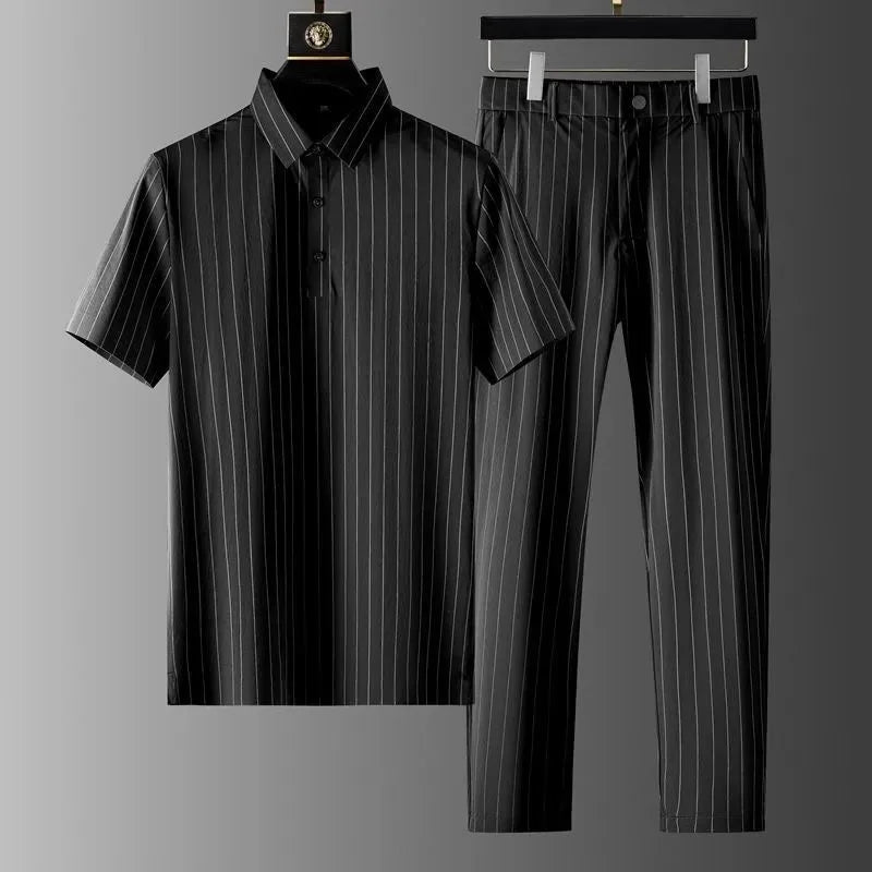 Atlas - Conjunto de ropa con rayas