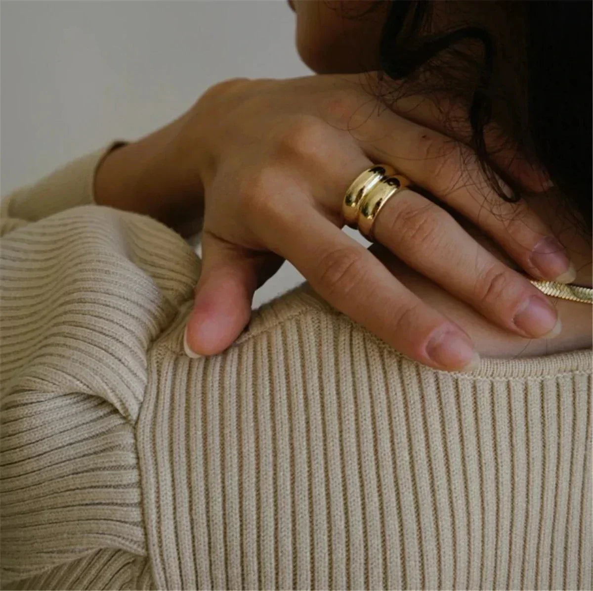 Solene – Anillo amplio para el dedo índice