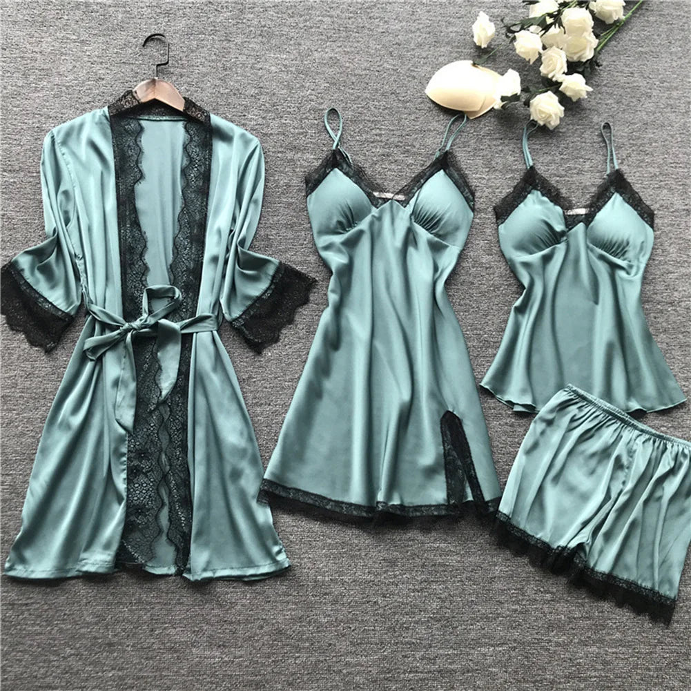 Luna - Conjunto de Pijamas con Encaje