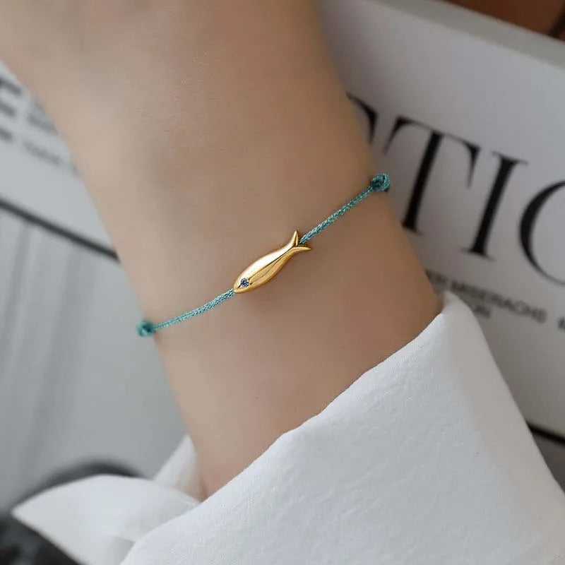 Solara – Pulsera de tobillo de brillo delicado