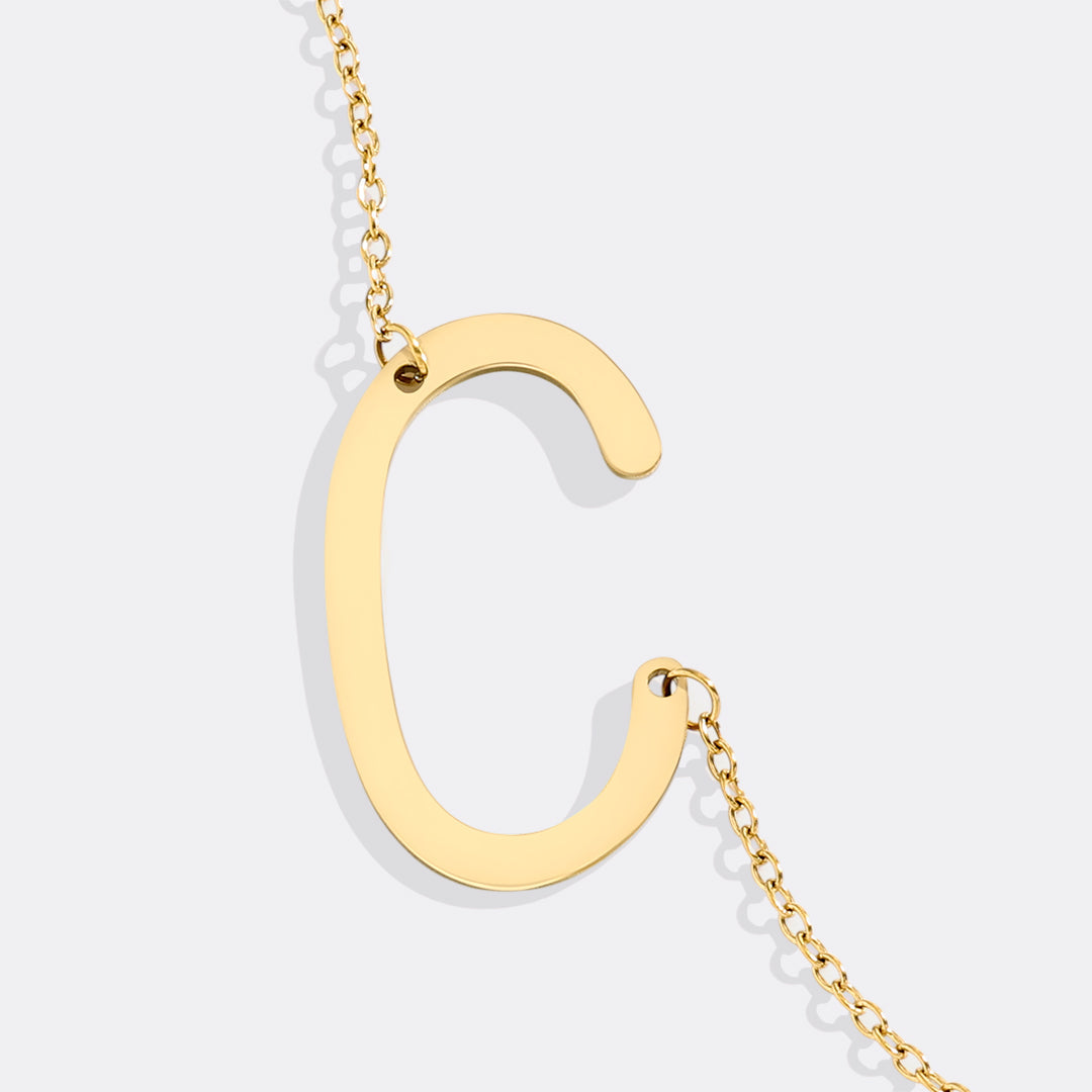 Inez – Collar con inicial personalizada