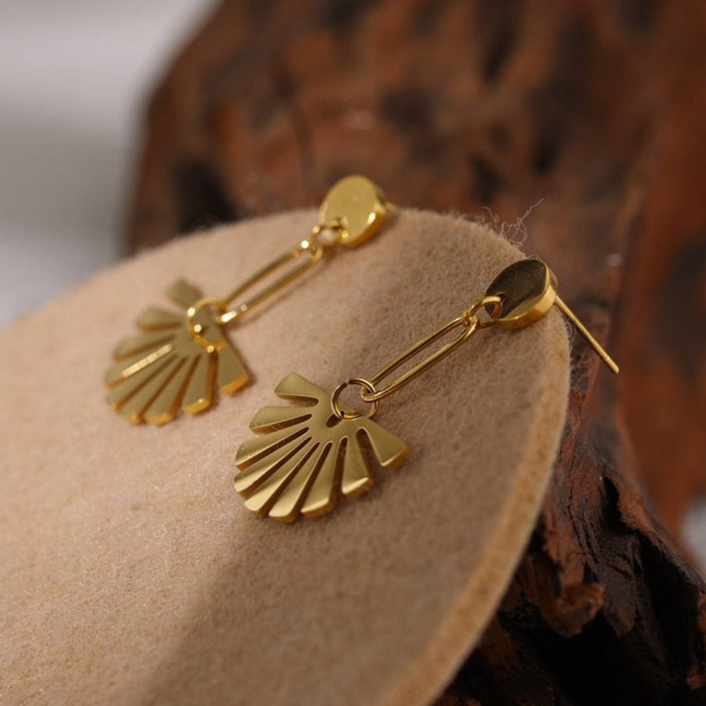 Pendientes de gota con diseño floral - Pendientes en forma de abanico