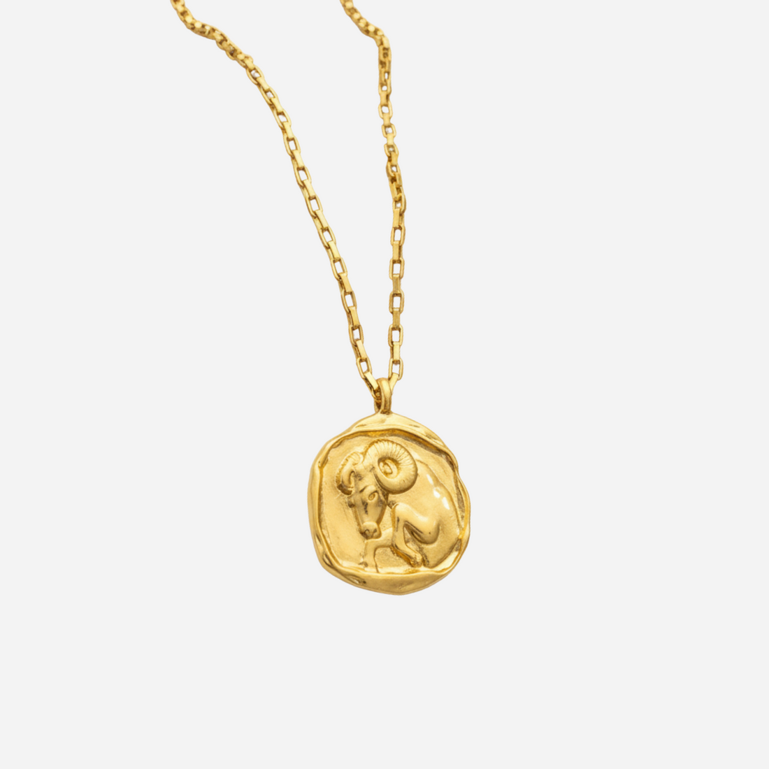 Zeki – Collar medallón zodiacal dorado