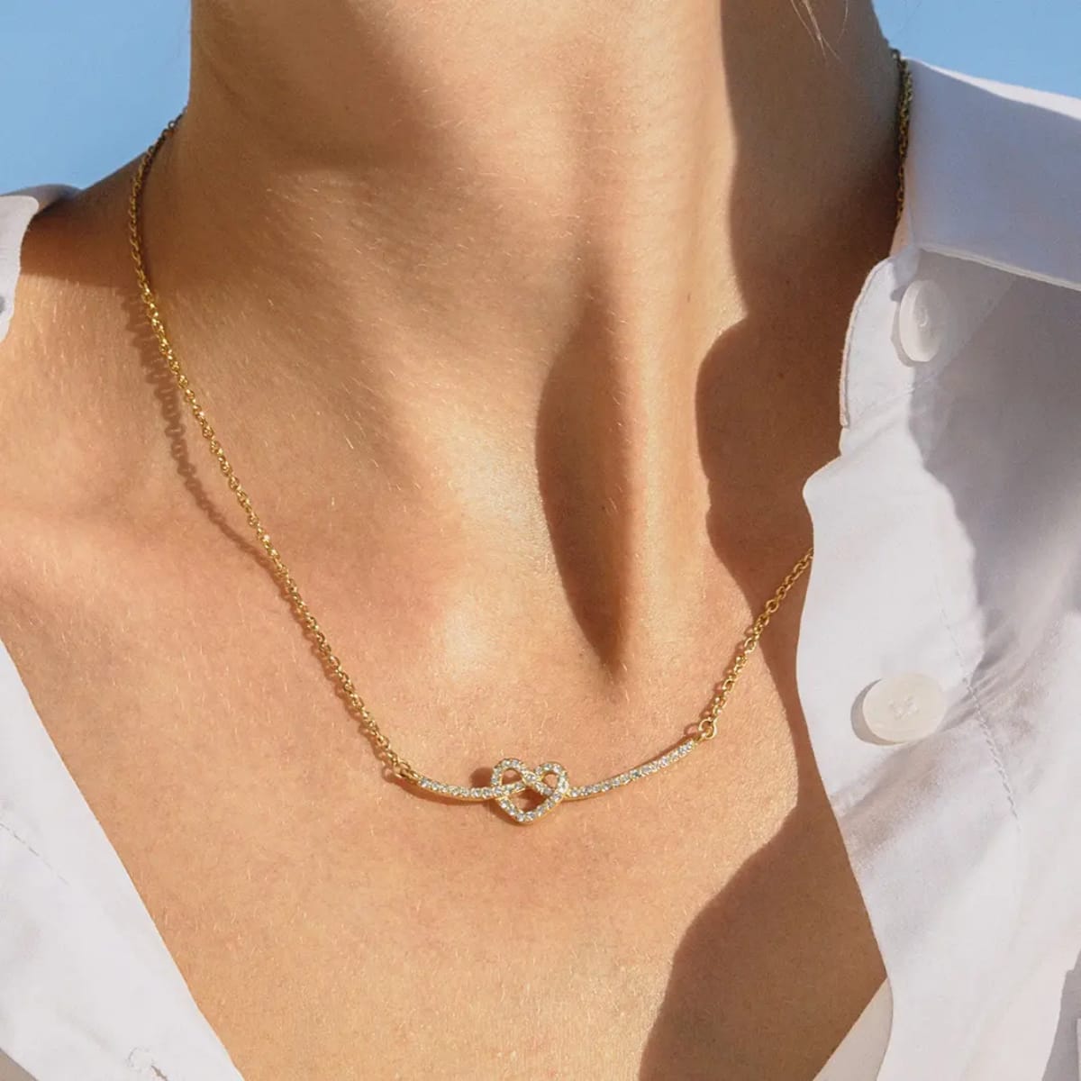 Valeria – Collar Corazón Radiante