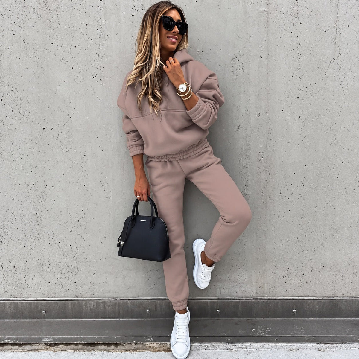 Alisha - Conjunto de Sudadera con Mangas Largas y Pantalones