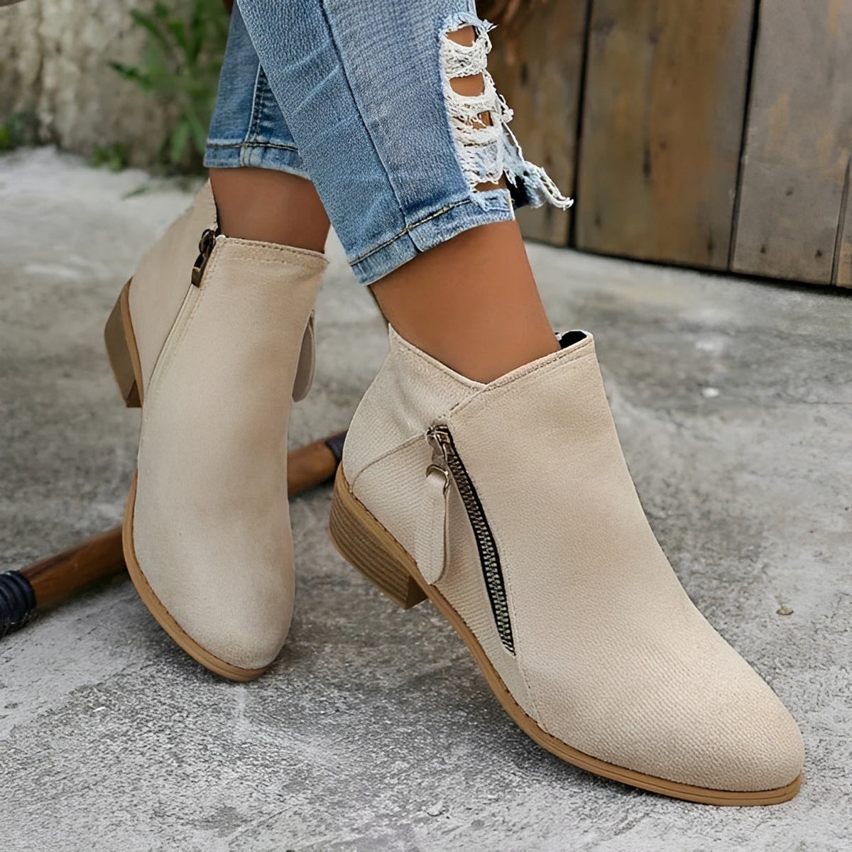 Klara - Botas sofisticadas y a la moda con cremallera