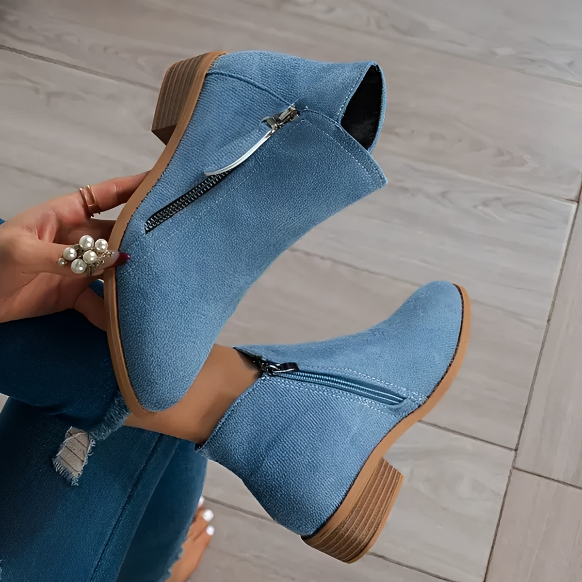 Klara - Botas sofisticadas y a la moda con cremallera