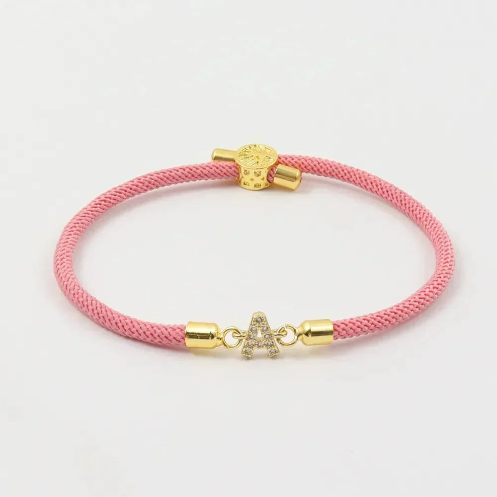 Calla – Pulsera ajustable con inicial personalizada