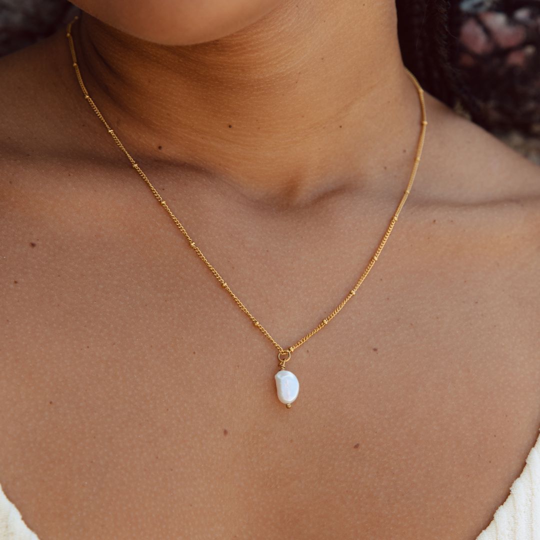 Marinelle – Colgante clásico con perla de agua dulce