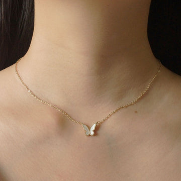 Beabell - Collar de perlas de mariposa