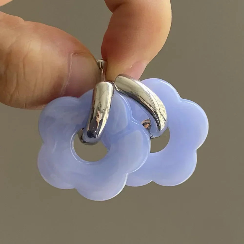Florella – Aros Elegantes con Flores de Resina