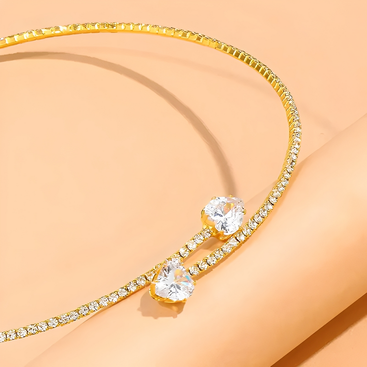 Olli – Collar corazón abierto de diamantes