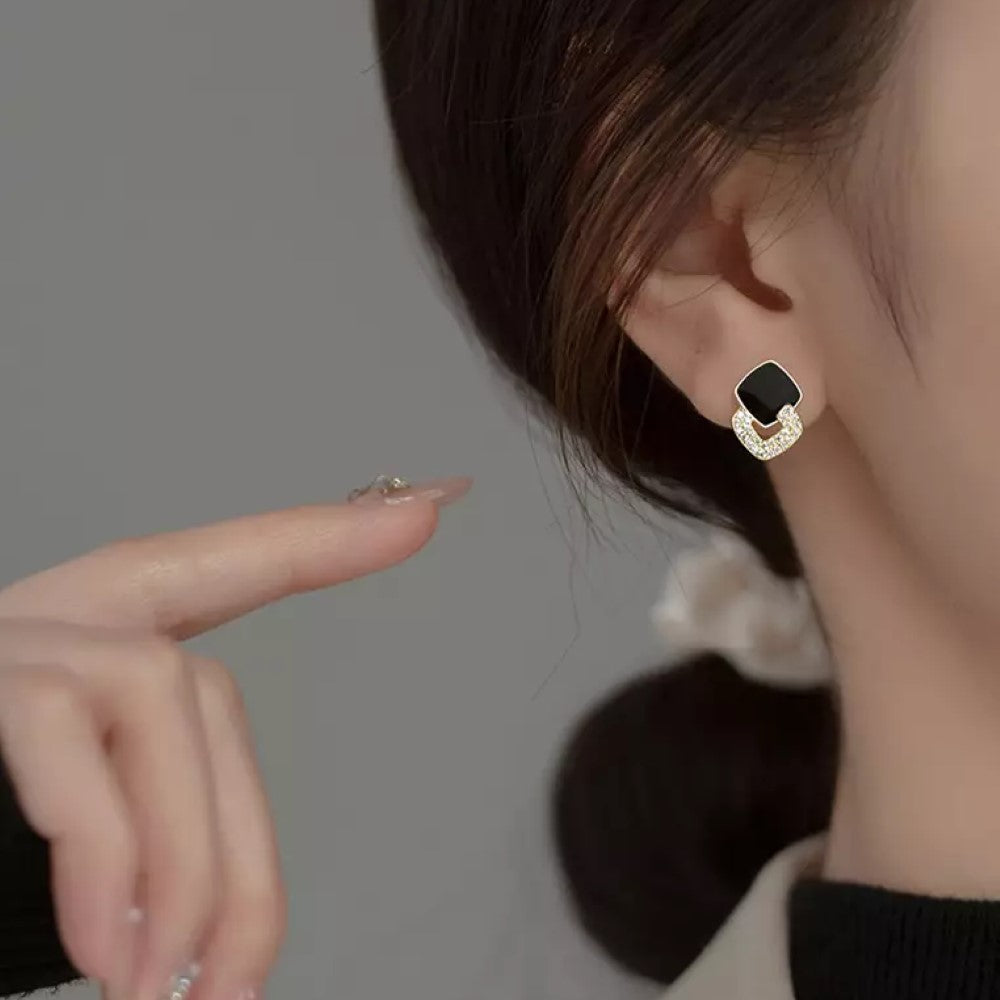 Pendientes de forma geométrica - Pendientes de circonita en color negro