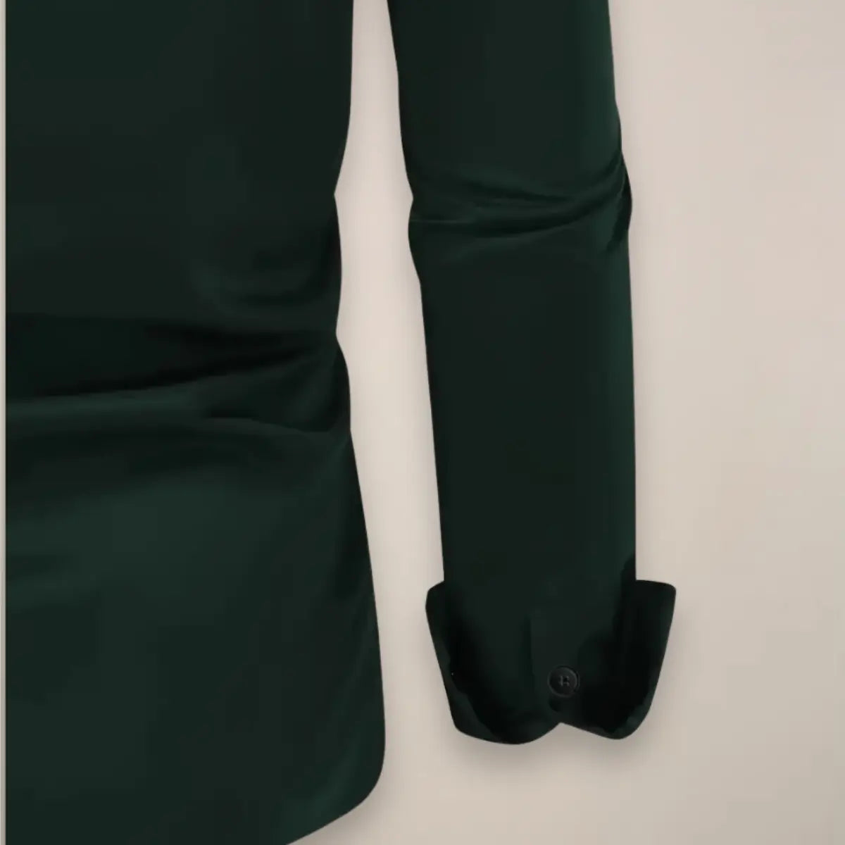 Camisa de vestir para hombre de manga larga con cierre de botones y corte slim