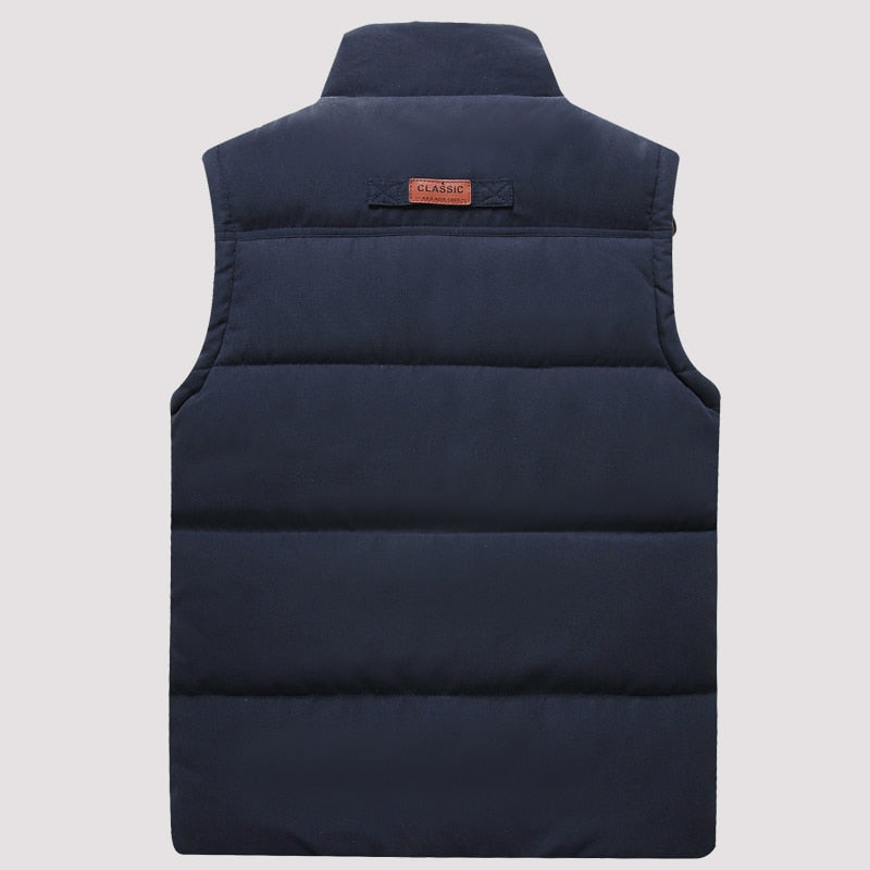 Chaleco acolchado para hombre con cuello alto y bolsillos