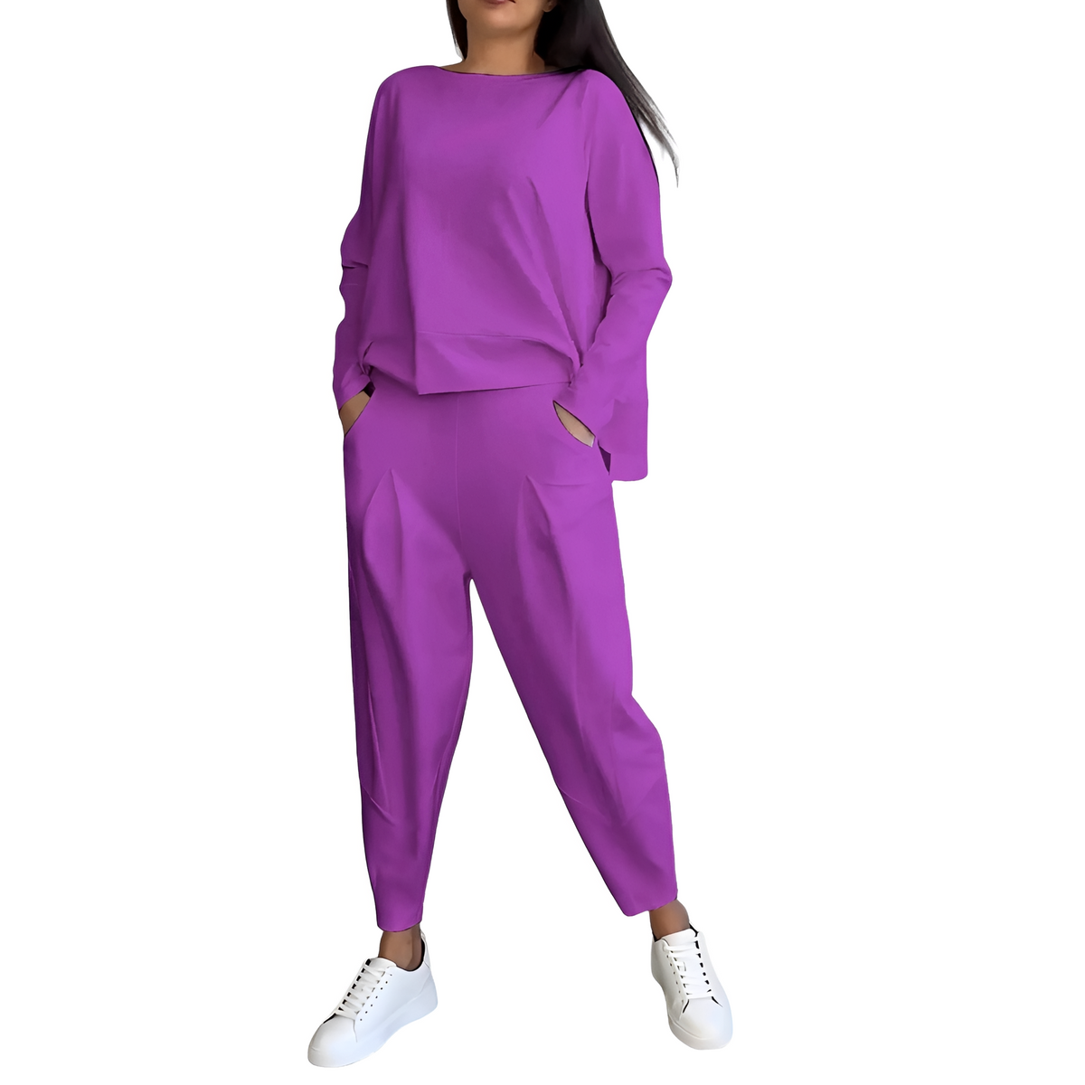 Conjunto de mujer con top de manga larga y pantalón ajustado
