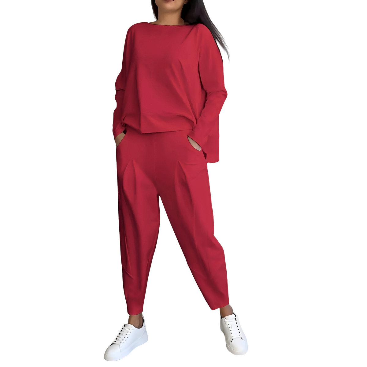 Conjunto de mujer con top de manga larga y pantalón ajustado