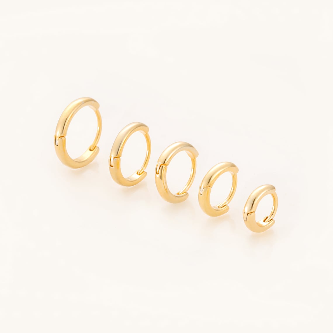 Aros Huggie de Oro - 7 Piezas