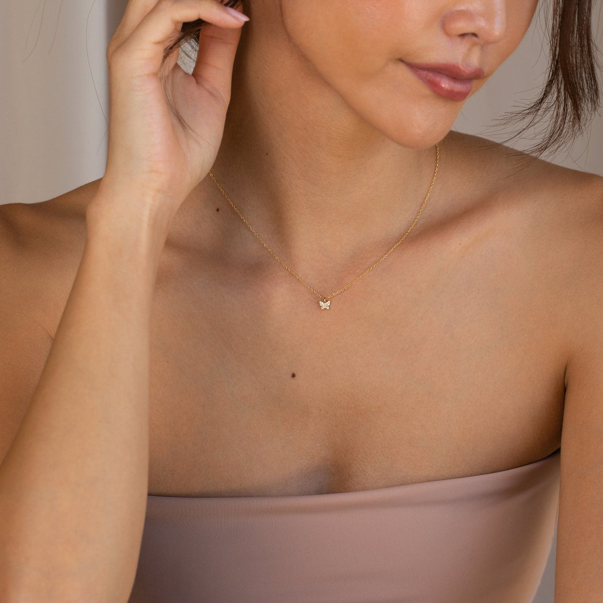 Mandy – Collar mariposa Pavé