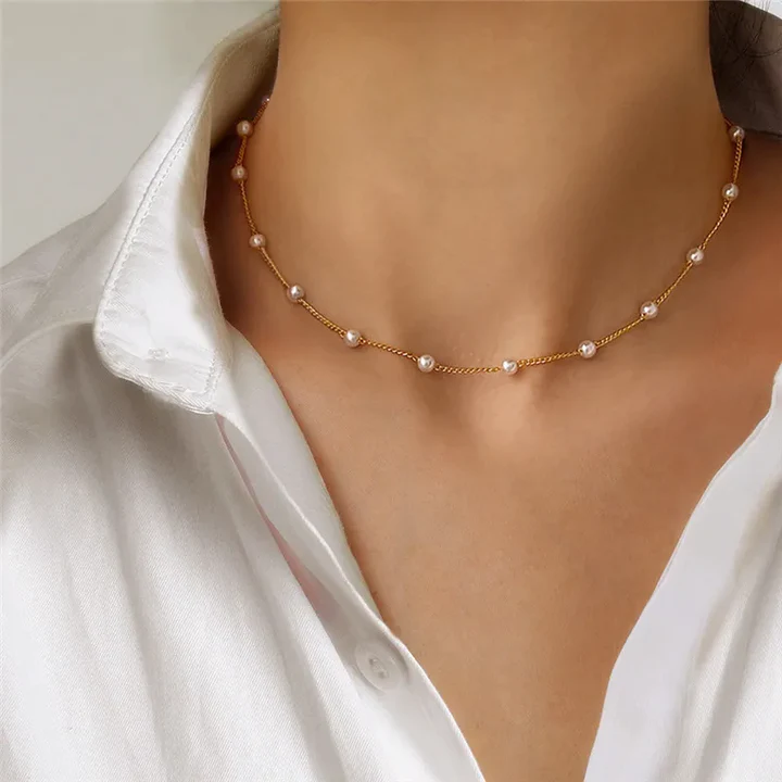 Noelia – Collar sofisticado con pequeña perla