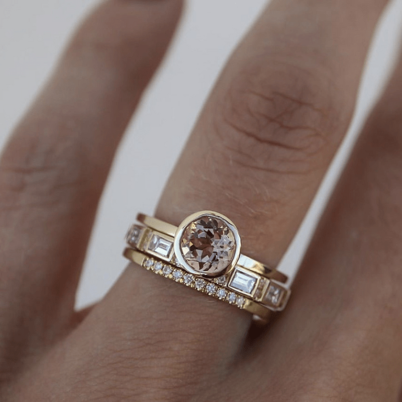 Soline – Anillo con cristal engastado en dorado