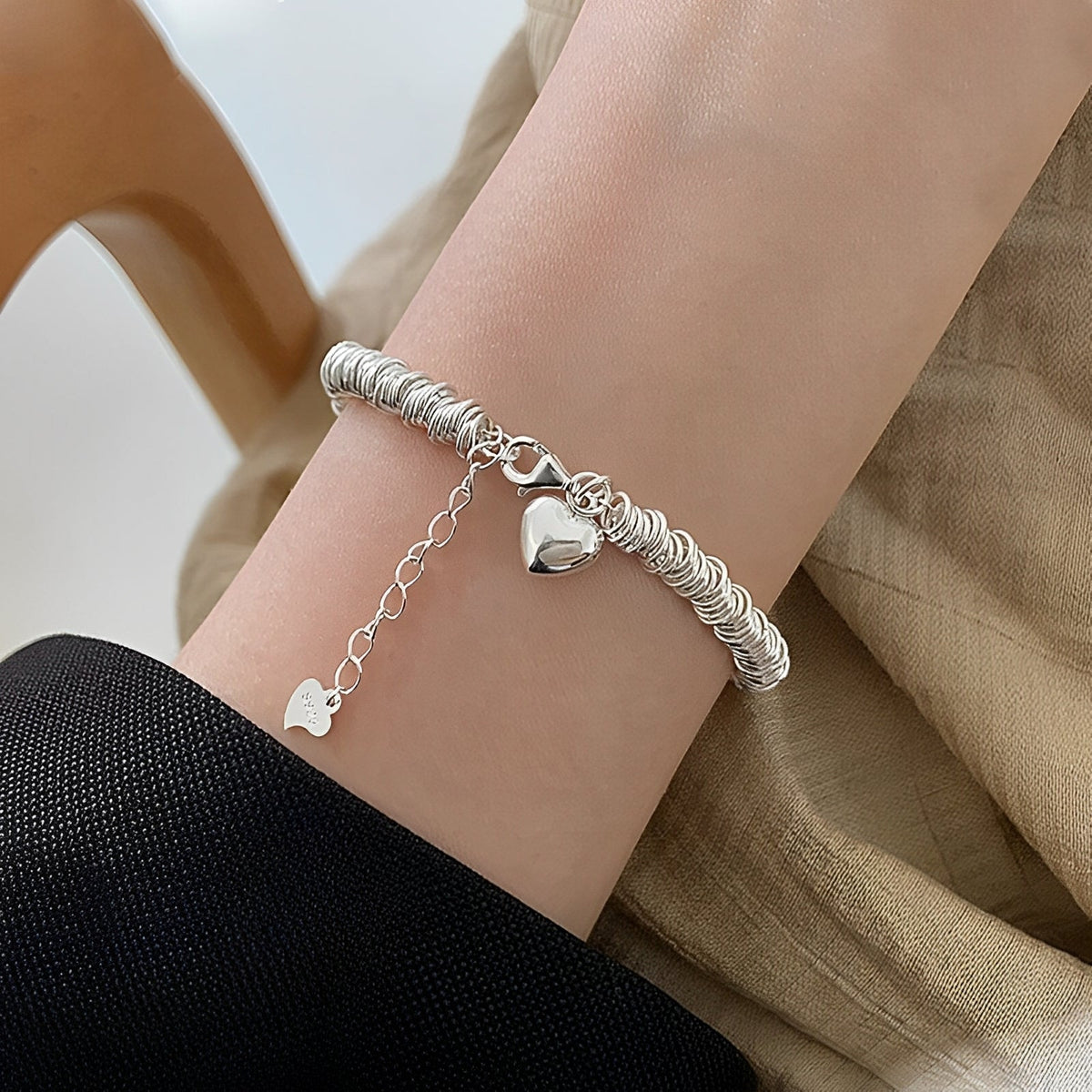 Marie – Pulsera elegante de metal con corazón