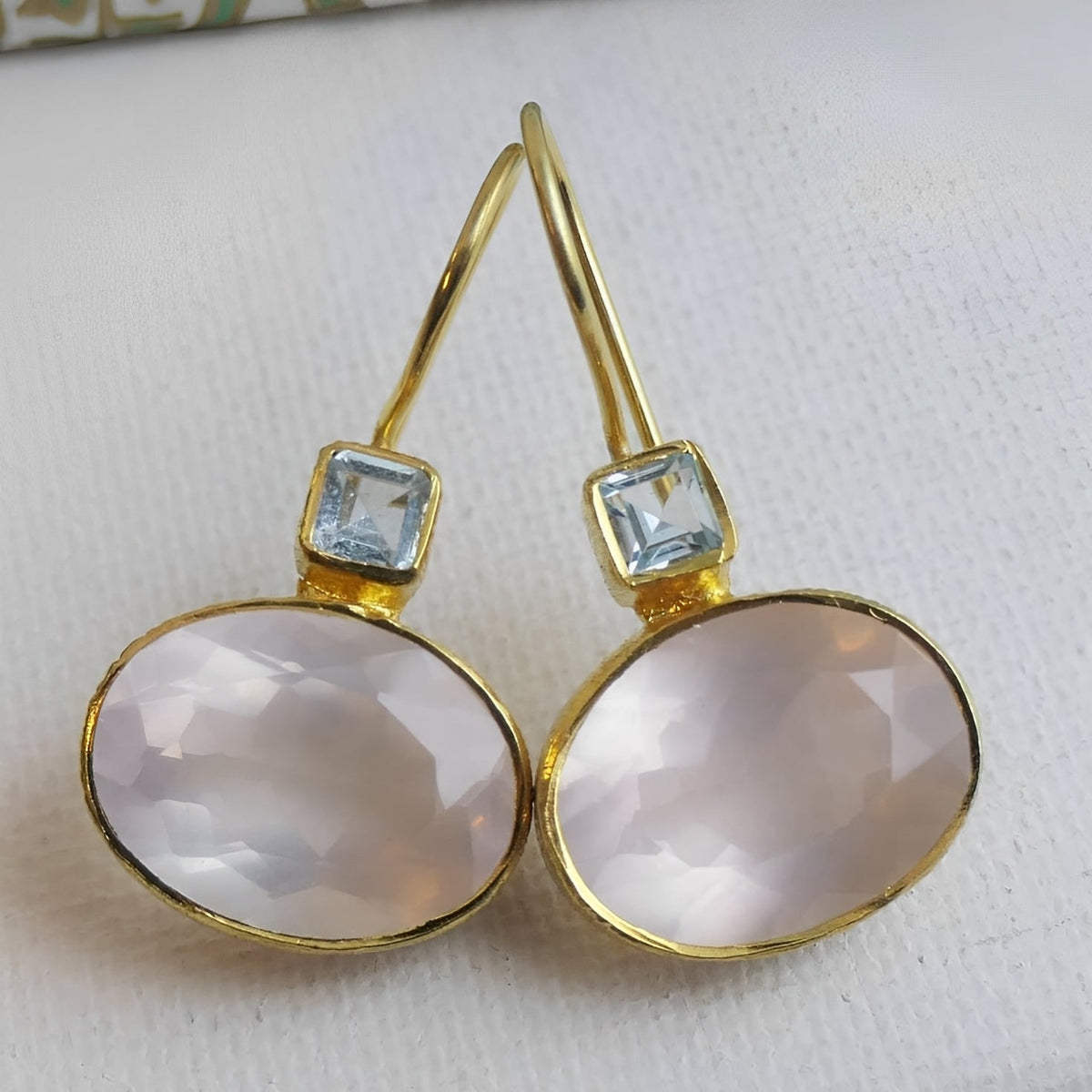 Esmeralda – Pendientes retro con cristales verdes