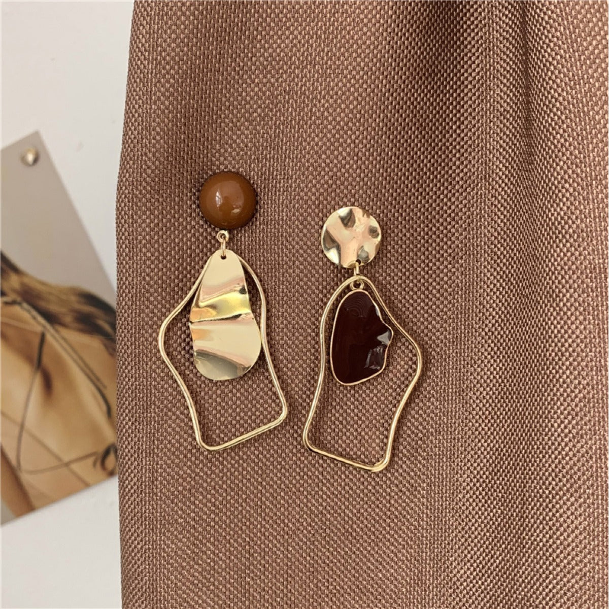 Rhia – Pendientes con colgantes irregulares