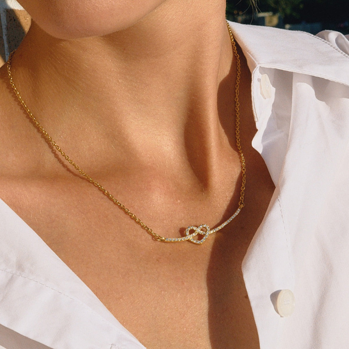 Valeria – Collar Corazón Radiante