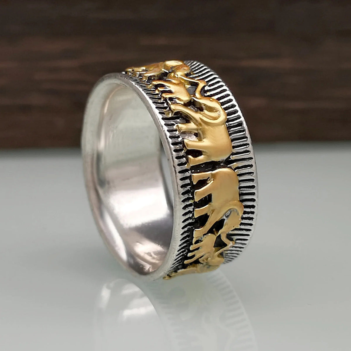 Eli – Anillo vintage dorado de elefante