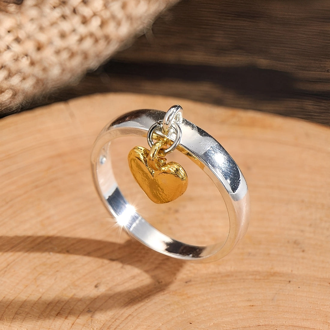 Maelie – Anillo de plata con corazón móvil de estilo retro