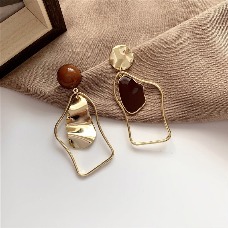 Rhia – Pendientes con colgantes irregulares
