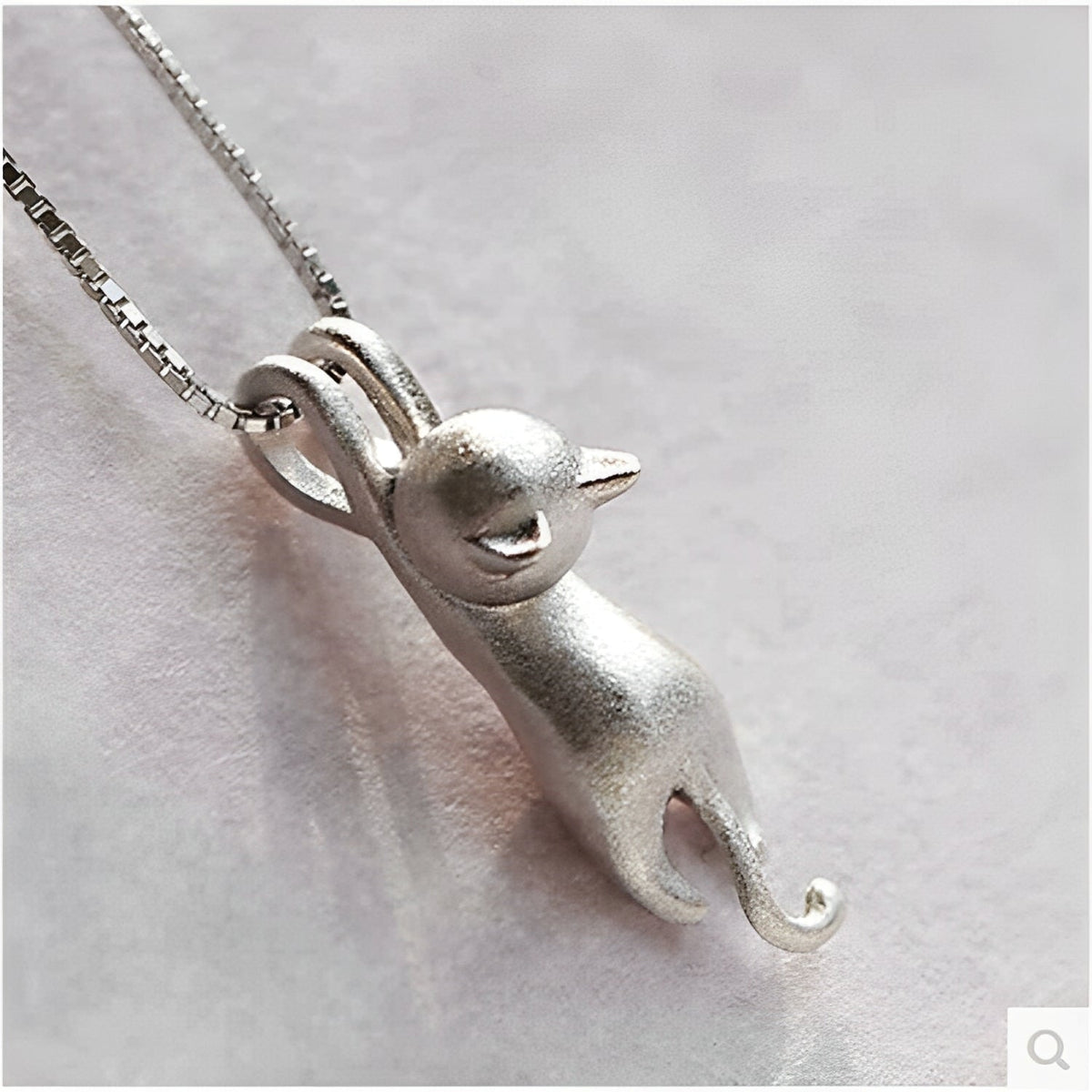 Mina – Collar Gatito Juguetón de 925 Plata
